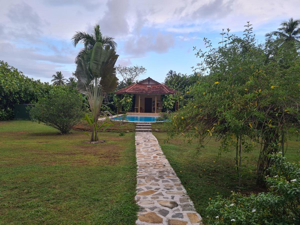 Zum Deutschen Bed & Breakfast Bentota Exterior foto